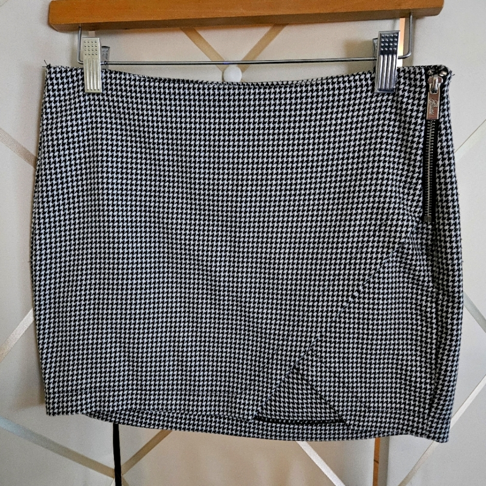 Vintage Guess Houndstooth miniskirt XS